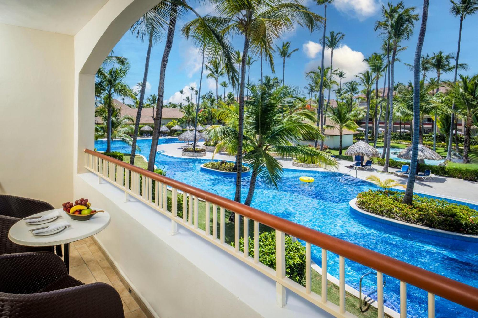 Family Suite Outdoor Jacuzzi